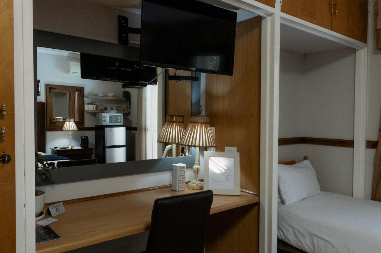 Park Living Guesthouse บลูมฟอนเทน ภายนอก รูปภาพ