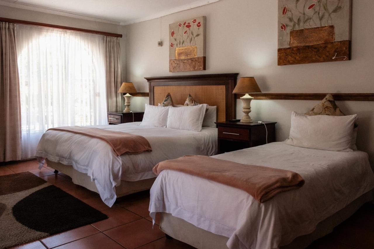 Park Living Guesthouse บลูมฟอนเทน ภายนอก รูปภาพ